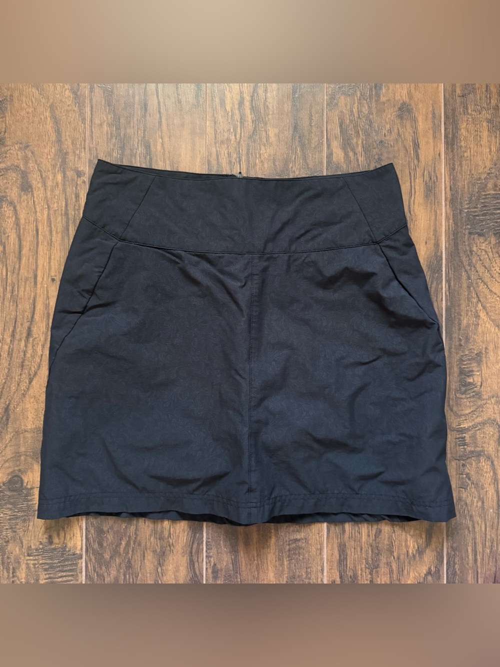 Royal Robbins Size 10 Black Skort